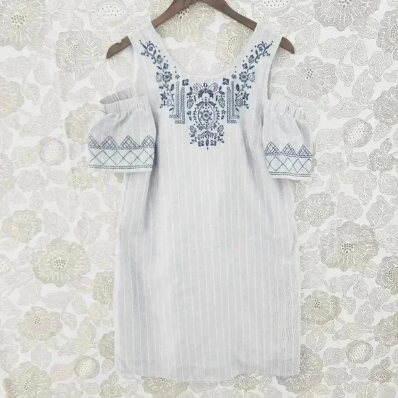 Knox Rose Embroidered Floral Cold Should Mini Shift Dress M  Light Blue - Picture 1 of 9